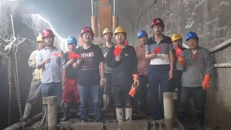 逃出绿色公寓
