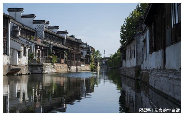 农村自建房需要办理哪些证件？只有农村户口可以办理吗？游戏画面